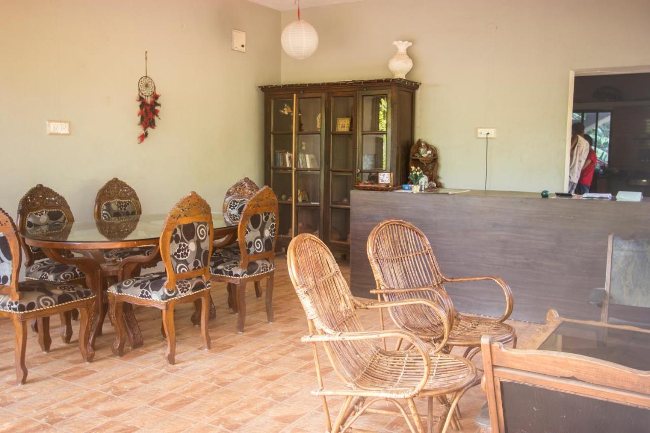 Hari Om Hotel Gokarna  Exterior photo